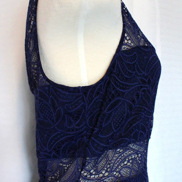 NWT Express Lace Embroidered Midi Dress – Navy, Size M - Picture 3 of 6
